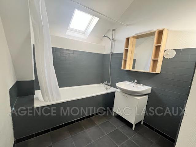 Location Appartement 3 pièces 54 m2 Montignac