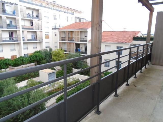 Location Appartement 3 pièces 54m² LA SEYNE SUR MER 83500