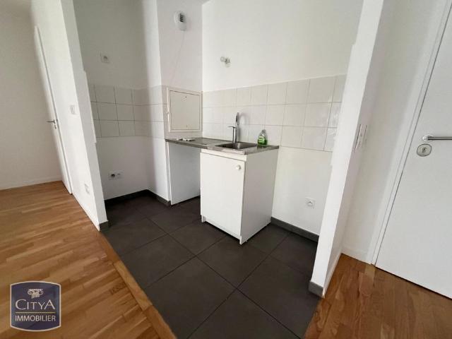Location Appartement 3 pièces 54m² PUTEAUX 92800