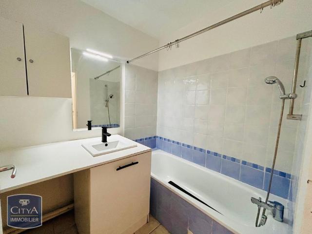 Location Appartement 3 pièces 54m² VITROLLES 13127
