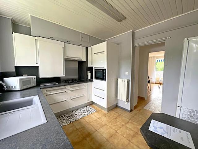 Location Appartement 3 pièces 55.5 m2 Marseille 8ème