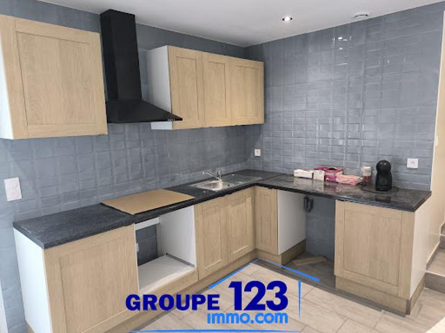 Location Appartement 3 pièces 55.5 m2 Laroche Saint Cydroine