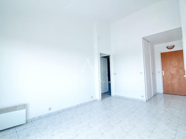 Location Appartement 3 pièces 55.12 m2 Antony