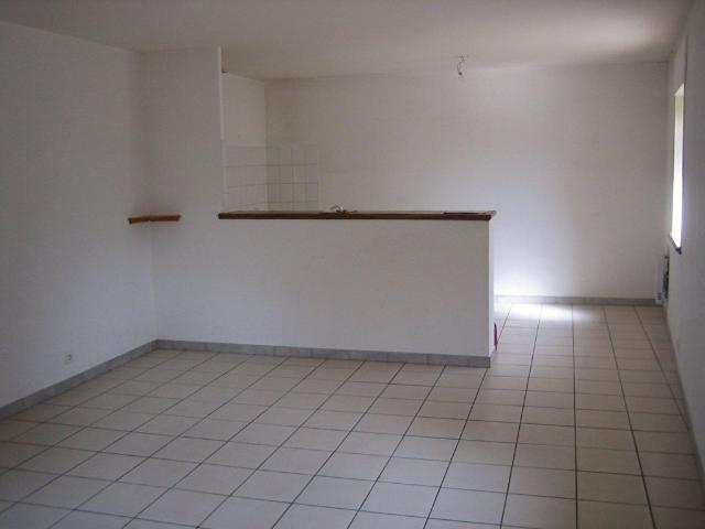 Location appartement 3 pièces, 55.14m², Confrançon