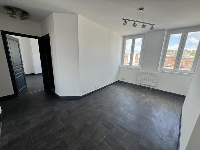 Location Appartement 3 pièces 51 m2 à Saint Quentin