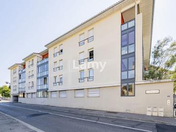 Location Appartement 3 pièces 55 m2 Francheville