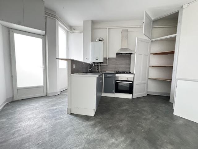 Location Appartement 3 pièces 55 m2 Montluçon
