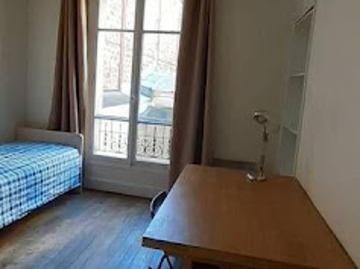 Location Appartement 3 pièces 55 m2 Paris 18ème