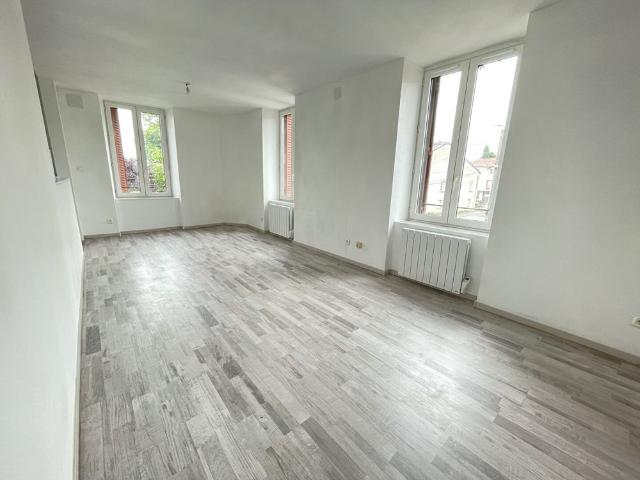 Location Appartement 3 pièces 55m²