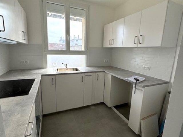 Location Appartement 3 pièces 55m²
