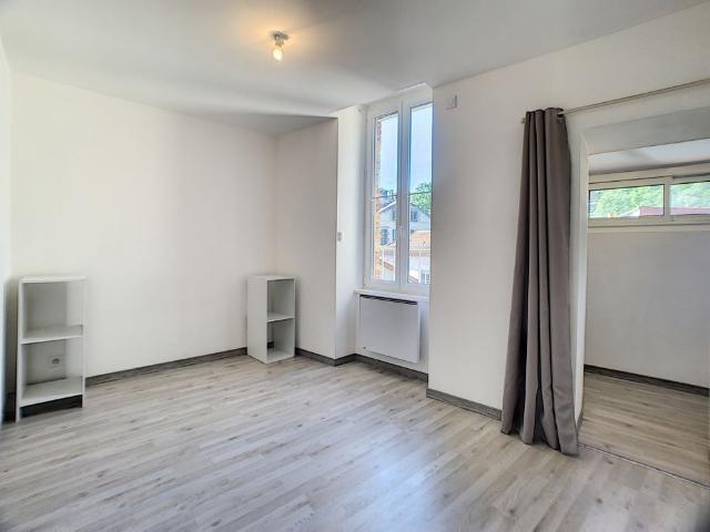 Location Appartement 3 pièces 55m² CHAMPEIX 63320
