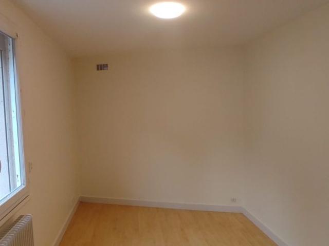 Location Appartement 3 pièces 55m² ARGENTON SUR CREUSE 36200