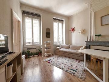 Location Appartement 3 pièces 55m² BORDEAUX 33000
