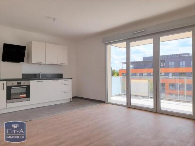 Location Appartement 3 pièces 55m² BEZANNES 51430