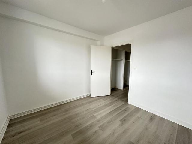 Location Appartement 3 pièces 55m² LE PASSAGE 47520