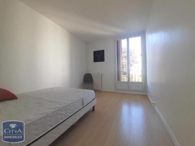 Location Appartement 3 pièces 55m² ST GERMAIN LES ARPAJON 91180