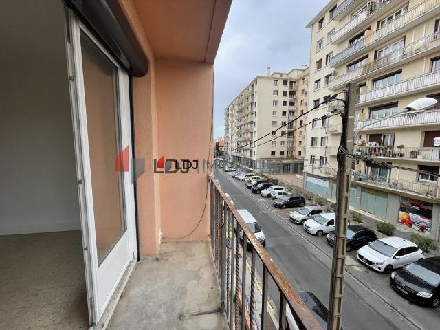 Location Appartement 3 pièces 55m² PERPIGNAN 66000