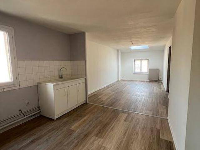 Location appartement 3 pièces 56.17 m² à Mâcon 71000 5 565 €