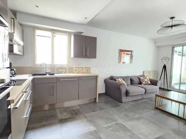 Location Appartement 3 pièces 56 m2 Nice