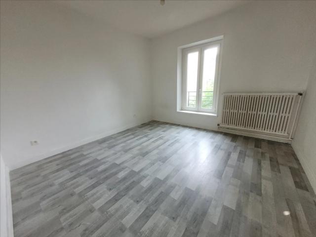 Location Appartement 3 pièces 56m²