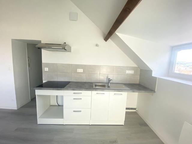 Location Appartement 3 pièces 56m²