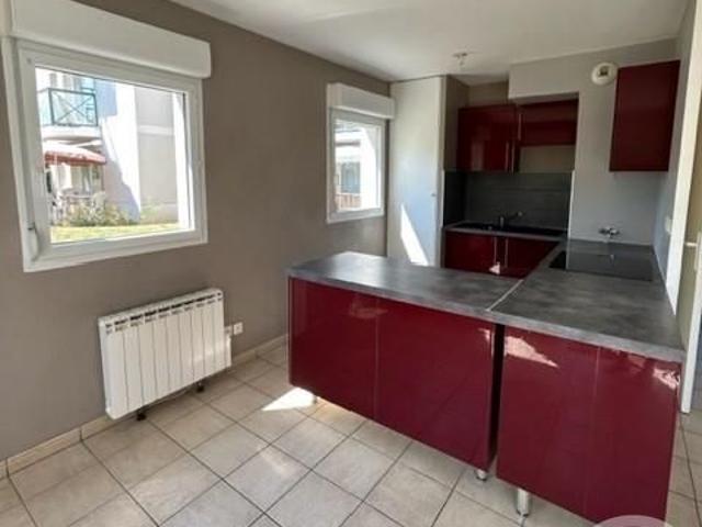 Location Appartement 3 pièces 56m² COULOMMIERS 77120