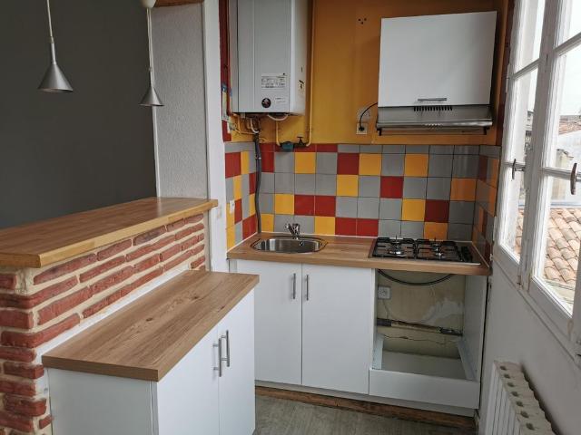 Location Appartement 3 pièces 56m² BORDEAUX 33000