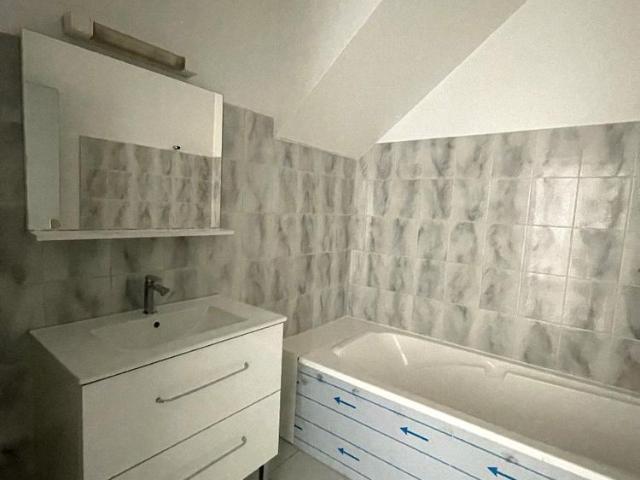 Location Appartement 3 pièces 56m² BEAUMONT LES VALENCE 26760