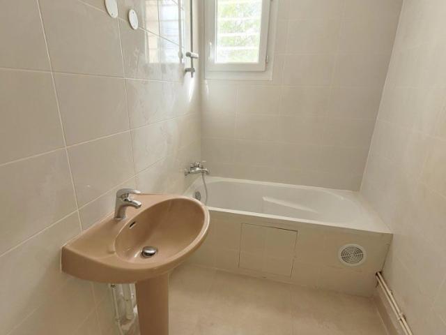Location Appartement 3 pièces 56m² GOUSSAINVILLE 95190