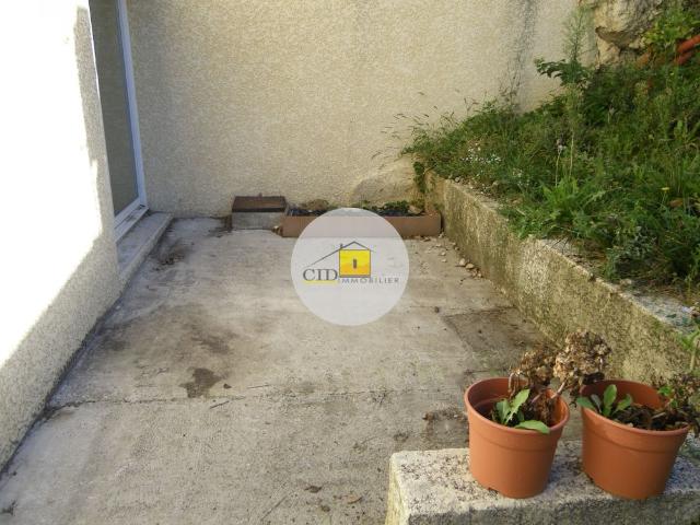 Location Appartement 3 pièces 56m² GENAS 69740