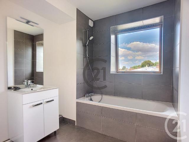 Location Appartement 3 pièces 56m² DAMMARIE LES LYS 77190
