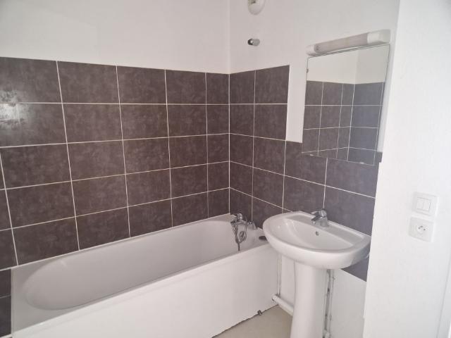 Location Appartement 3 pièces 56m² JARVILLE LA MALGRANGE 54140