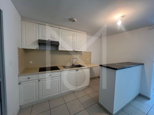 Location Appartement 3 pièces 56m² SEPTEMES LES VALLONS 13240