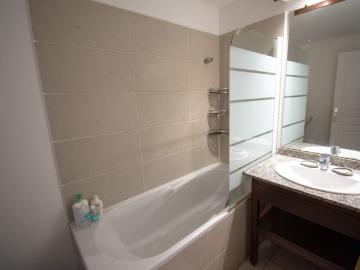 Location Appartement 3 pièces 56m² ST DENIS 97400
