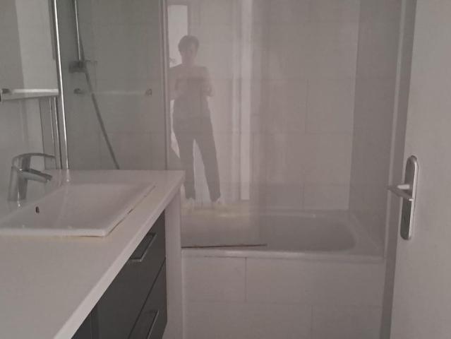 Location Appartement 3 pièces 56m² PARIS 10ème