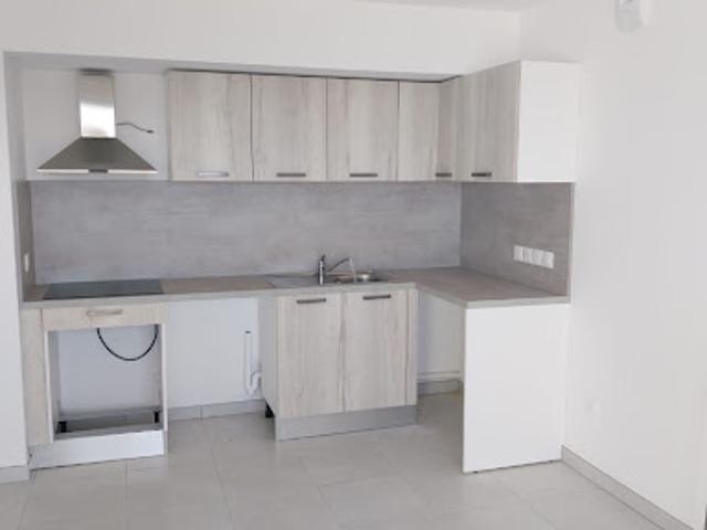 Location Appartement 3 pièces 58.66 m2 Istres