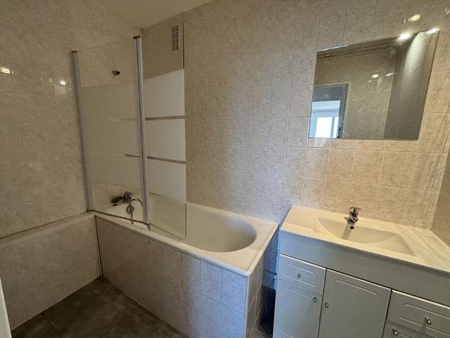 Location appartement 3 pièces, 58.84m², Bondy