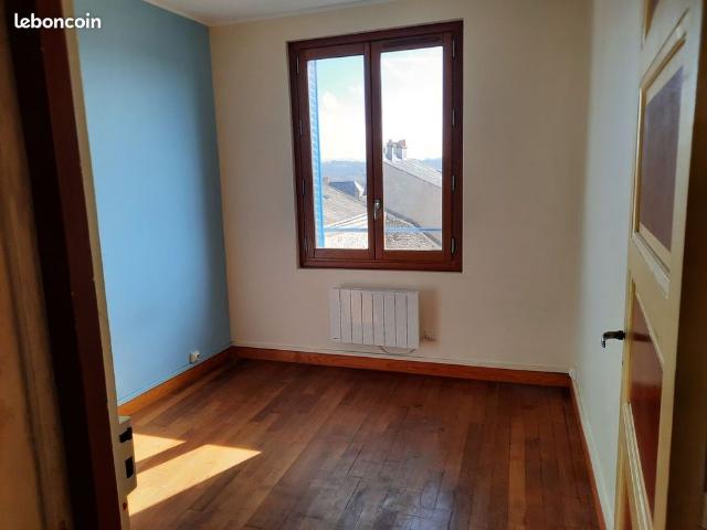 Location Appartement 3 pièces 58m²