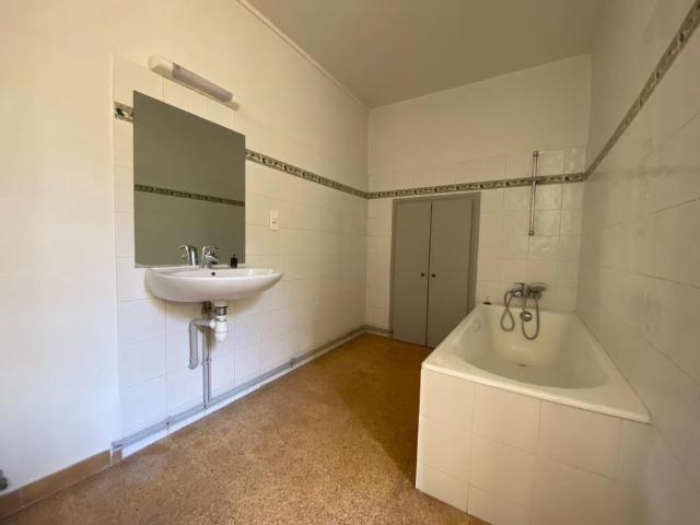 Location Appartement 3 pièces 58m² AVIGNON 84000