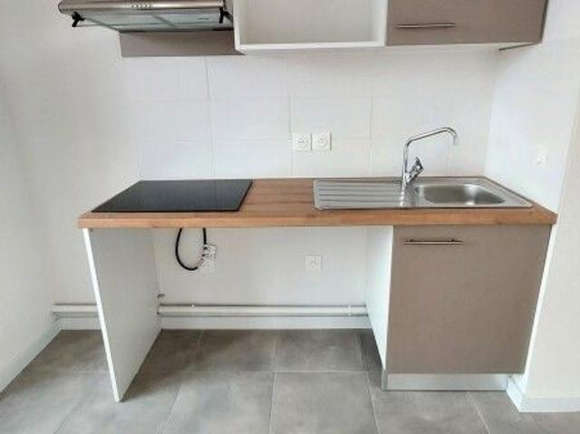 Location Appartement 3 pièces 58m² BRUGUIERES 31150