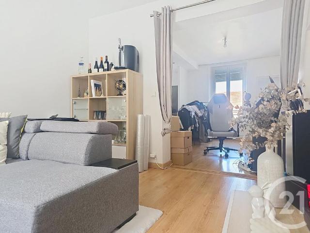 Location Appartement 3 pièces 58m² LA NEUVILLETTE 51100