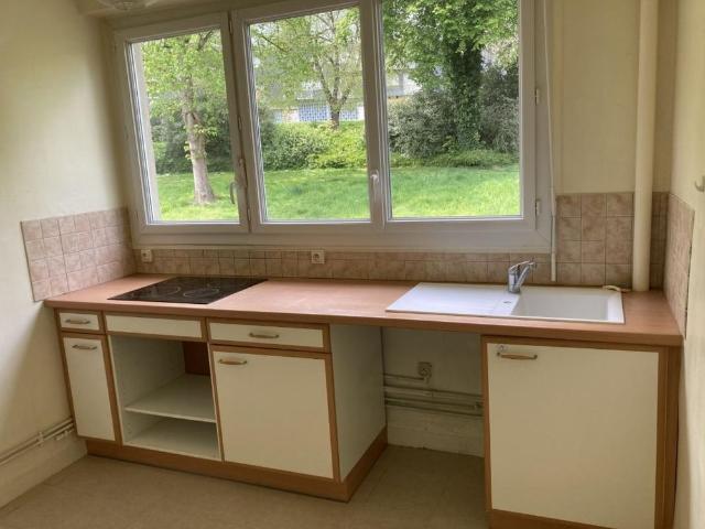 Location Appartement 3 pièces 58m² LISIEUX 14100