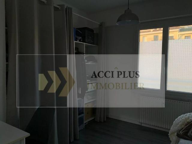 Location Appartement 3 pièces 58m² NIMES 30000