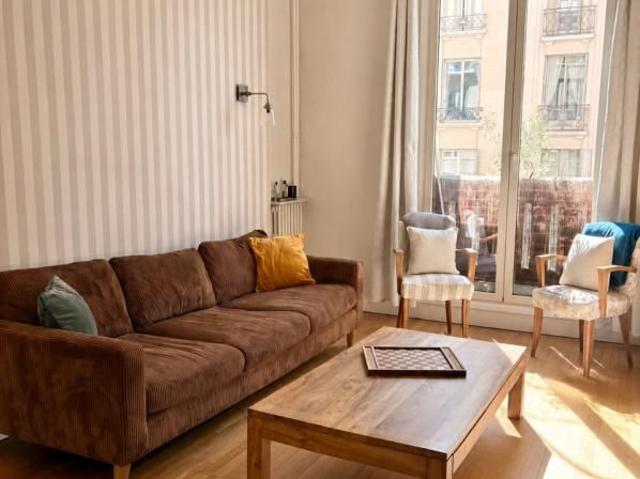 Location Appartement 3 pièces 58m² PARIS 16ème