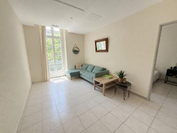 Location appartement 3 pièces, 59.94m², Nîmes