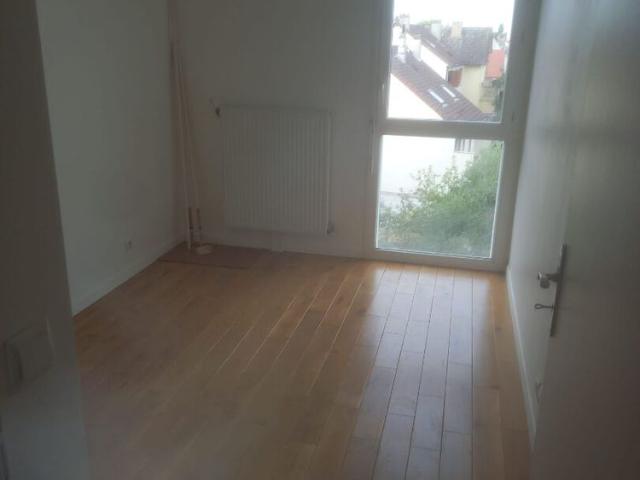 Location appartement 3 pièces, 59.20m², Montreuil