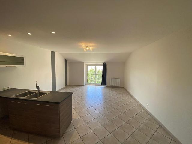Location appartement 3 pièces, 59.24m², Castelnaudary