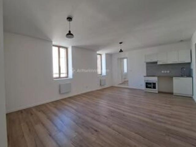Location Appartement 3 pièces 59 m2 à Carmaux