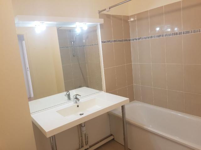 Location Appartement 3 pièces 59m²