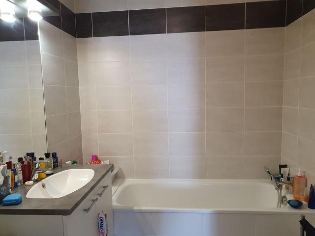 Location Appartement 3 pièces 59m² CALUIRE ET CUIRE 69300